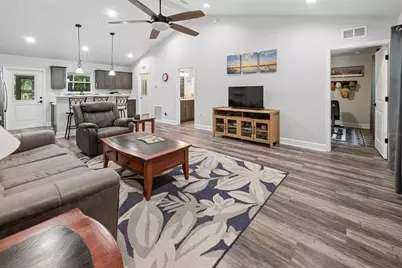 13291 NW 86th Avenue, Chiefland, FL 32626 - Photo 9
