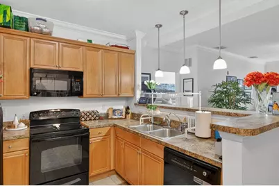1185 SW 9th Road #212, Gainesville, FL 32601 - Photo 11