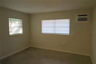 509 NW 19th Ln, Gainesville, FL 32609 - Photo 11