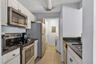 3705 SW 27th St, Gainesville, FL 32608 - Photo 11