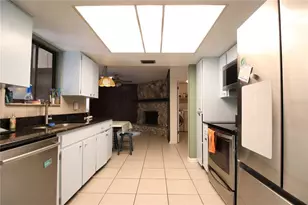 1624 SW 77th Terrace, Gainesville, FL 32607 - Photo 3