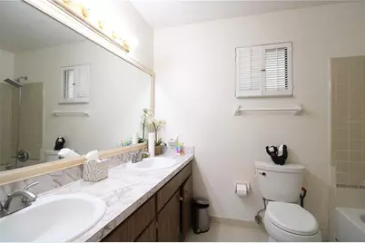 1624 SW 77th Terrace, Gainesville, FL 32607 - Photo 9