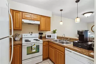2635 SW 35th Pl, Gainesville, FL 32608 - Photo 3