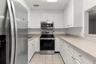 501 SW 75th St, Gainesville, FL 32607 - Photo 9