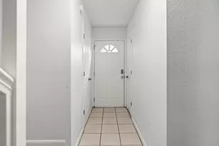 501 SW 75th St, Gainesville, FL 32607 - Photo 3