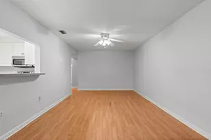 501 SW 75th St, Gainesville, FL 32607 - Photo 11