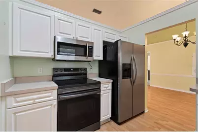 7605 SW 51st Boulevard, Gainesville, FL 32608 - Photo 17