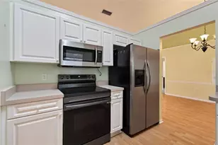 7605 SW 51st Blvd, Gainesville, FL 32608 - Photo 17