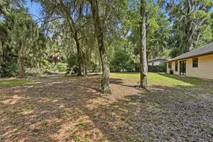 173 Little Orange Lake Dr, Hawthorne, FL 32640 - Photo 29