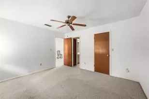 2355 NW 45th Ln, Gainesville, FL 32605 - Photo 15