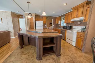 21800 SW 15th Ave, Newberry, FL 32669 - Photo 9