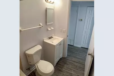1213 NW 39th Avenue #B4, Gainesville, FL 32609 - Photo 13