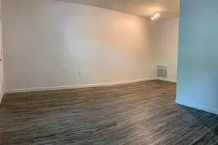 1213 NW 39th Ave, Gainesville, FL 32609 - Photo 17