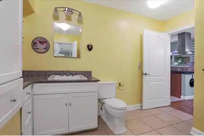 1915 NW 16th Avenue, Gainesville, FL 32605 - Photo 15