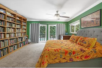 1915 NW 16th Avenue, Gainesville, FL 32605 - Photo 17