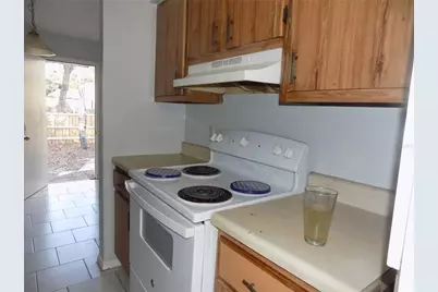 6124 SW 10th Place #A, Gainesville, FL 32607 - Photo 5