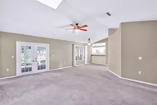 2305 NW 44th Pl, Gainesville, FL 32605 - Photo 13