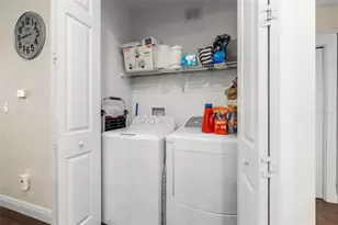423 NE 2nd Ave, Gainesville, FL 32601 - Photo 21