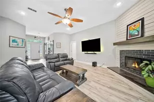 53 Oakwood Rd, Jacksonville Beach, FL 32250 - Photo 11