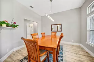 53 Oakwood Rd, Jacksonville Beach, FL 32250 - Photo 7