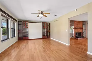 6827 SW 35th Way, Gainesville, FL 32608 - Photo 11
