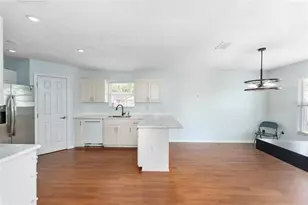 25670 NW 9th Rd, Newberry, FL 32669 - Photo 9