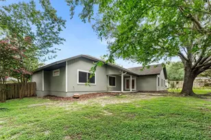 1307 NW 90 Terrace, Gainesville, FL 32606 - Photo 33