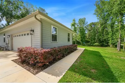601 SE 4th Avenue, Melrose, FL 32666 - Photo 7
