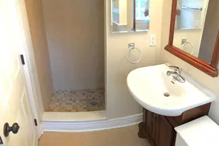 2060 NW 3rd Ave, Gainesville, FL 32607 - Photo 7