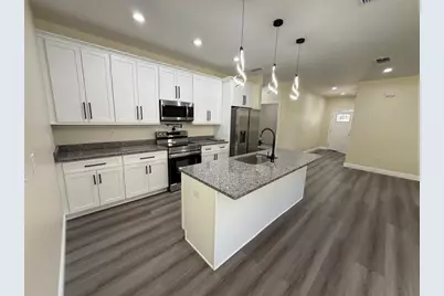 2027 SE 45 Terrace, Gainesville, FL 32641 - Photo 9