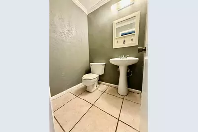 2735 SW 35th Place #601, Gainesville, FL 32608 - Photo 13