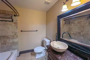 4112 NW 16th Dr, Gainesville, FL 32605 - Photo 9