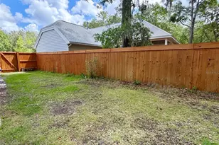 2339 NW 31st Pl, Gainesville, FL 32605 - Photo 23