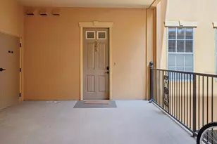 325 NW 14th St, Gainesville, FL 32603 - Photo 5