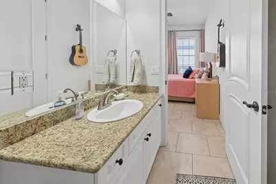 325 NW 14th Street #205, Gainesville, FL 32603 - Photo 29