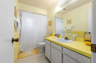 8127 SW 12th Pl, Gainesville, FL 32607 - Photo 15