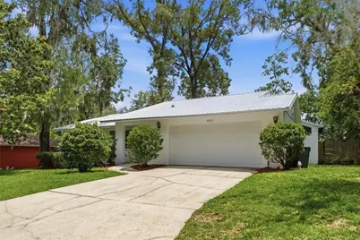 8127 SW 12th Place, Gainesville, FL 32607 - Photo 1