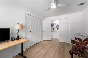 8127 SW 12th Pl, Gainesville, FL 32607 - Photo 17