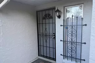1101 SW 19th Pl, Gainesville, FL 32601 - Photo 3