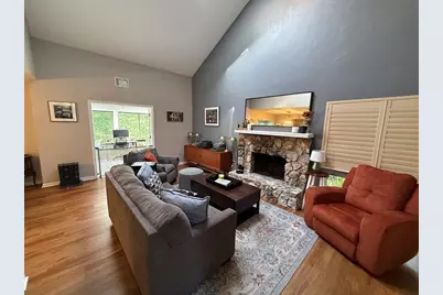 1629 NW 19th Circle, Gainesville, FL 32605 - Photo 5