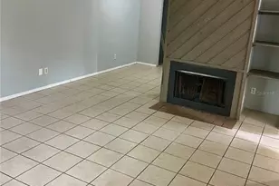 2321 SW 31st Pl, Gainesville, FL 32608 - Photo 3