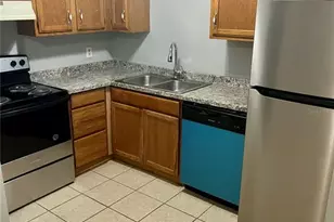 2321 SW 31st Pl, Gainesville, FL 32608 - Photo 7