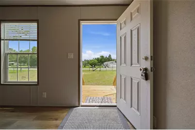 8611 NE 61st Place, Bronson, FL 32621 - Photo 3