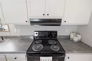 8611 NE 61st Pl, Bronson, FL 32621 - Photo 11