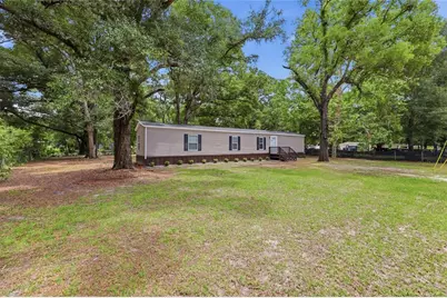 215 SW Alpine Place, High Springs, FL 32643 - Photo 1