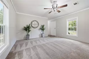215 SW Alpine Pl, High Springs, FL 32643 - Photo 11