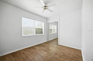 1318 Northeast 14th Street, Gainesville, FL 32601 - Photo 17