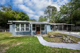 1318 Northeast 14th Street, Gainesville, FL 32601 - Photo 25