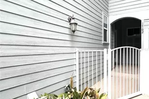 1762 NW 34th St, Gainesville, FL 32605 - Photo 3