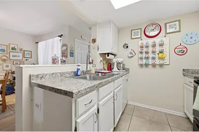 920 SW 55th Terrace, Gainesville, FL 32607 - Photo 17